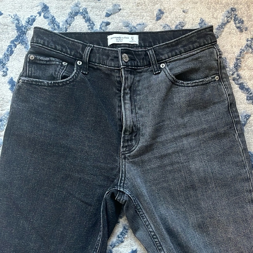 Abercrombie & Fitch two-toned jeans